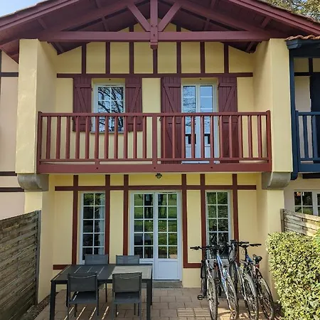 Semesterbostad Maison Loupalancot's